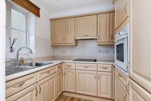 Kitchen- click for photo gallery